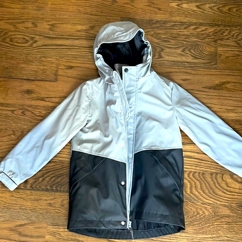 Kids cat and Jack size small rain jacket with cozy insides